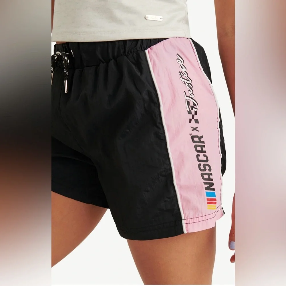 NWT Justice x NASCAR Windbreaker Shorts Girls Size M 10 Black Pink Colorblock